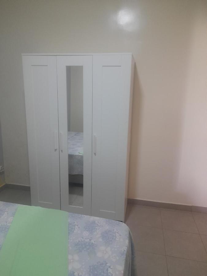 Residence Marie France Mendy Toubab Dialaw Buitenkant foto