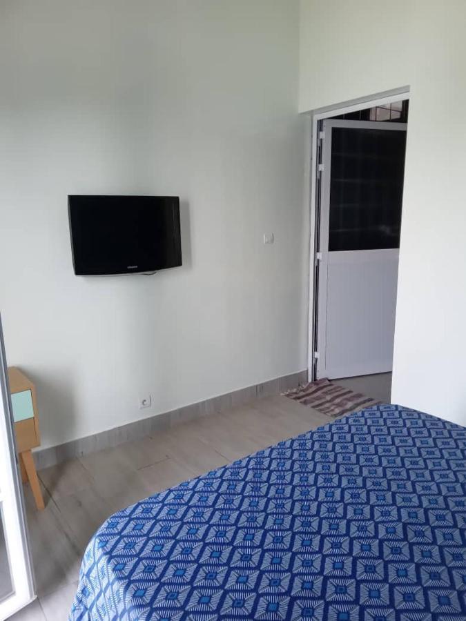 Residence Marie France Mendy Toubab Dialaw Buitenkant foto