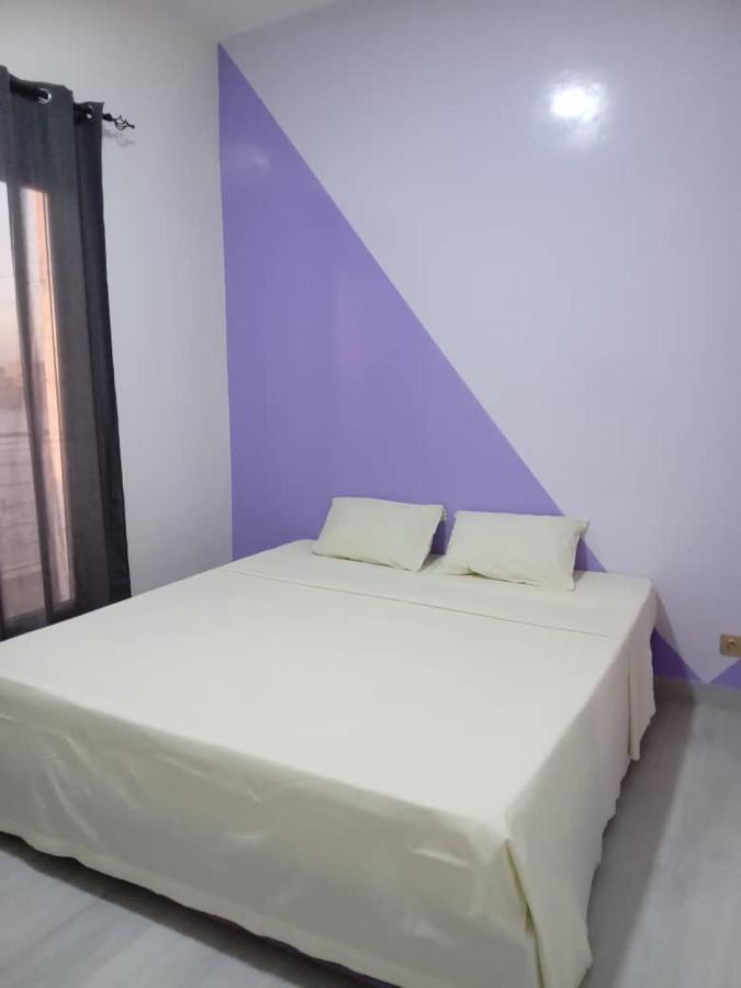 Residence Marie France Mendy Toubab Dialaw Buitenkant foto